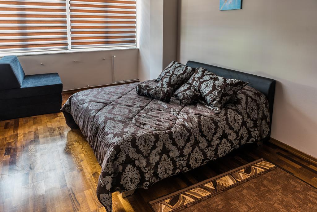 Suites Donna Bihać Екстериор снимка