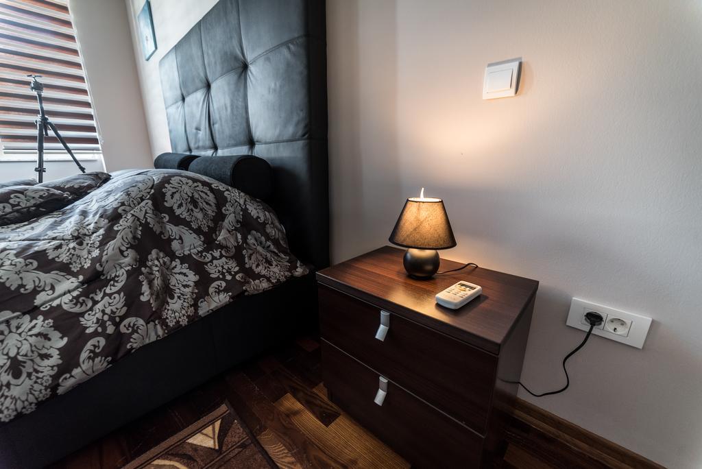 Suites Donna Bihać Екстериор снимка