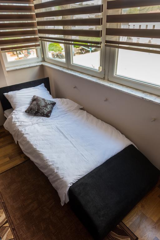 Suites Donna Bihać Екстериор снимка